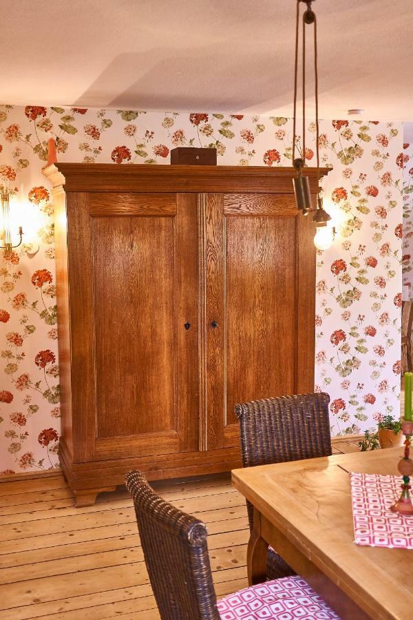באיירוט Ferienwohnung Wilhelmine מראה חיצוני תמונה